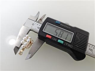 14K Yellow Gold 3.9mm Round Pearl Round Diamond Pendant Charm